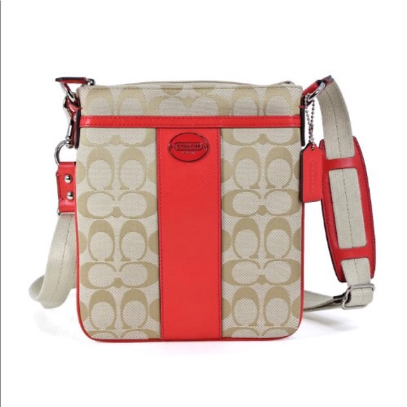 Coach Handbags - 🧡Coach Legacy Signature Swingpack Crossbody Bag🧡 Coach Handbags - 🧡Coach Legacy Signature Swingpack Crossbody Bag🧡